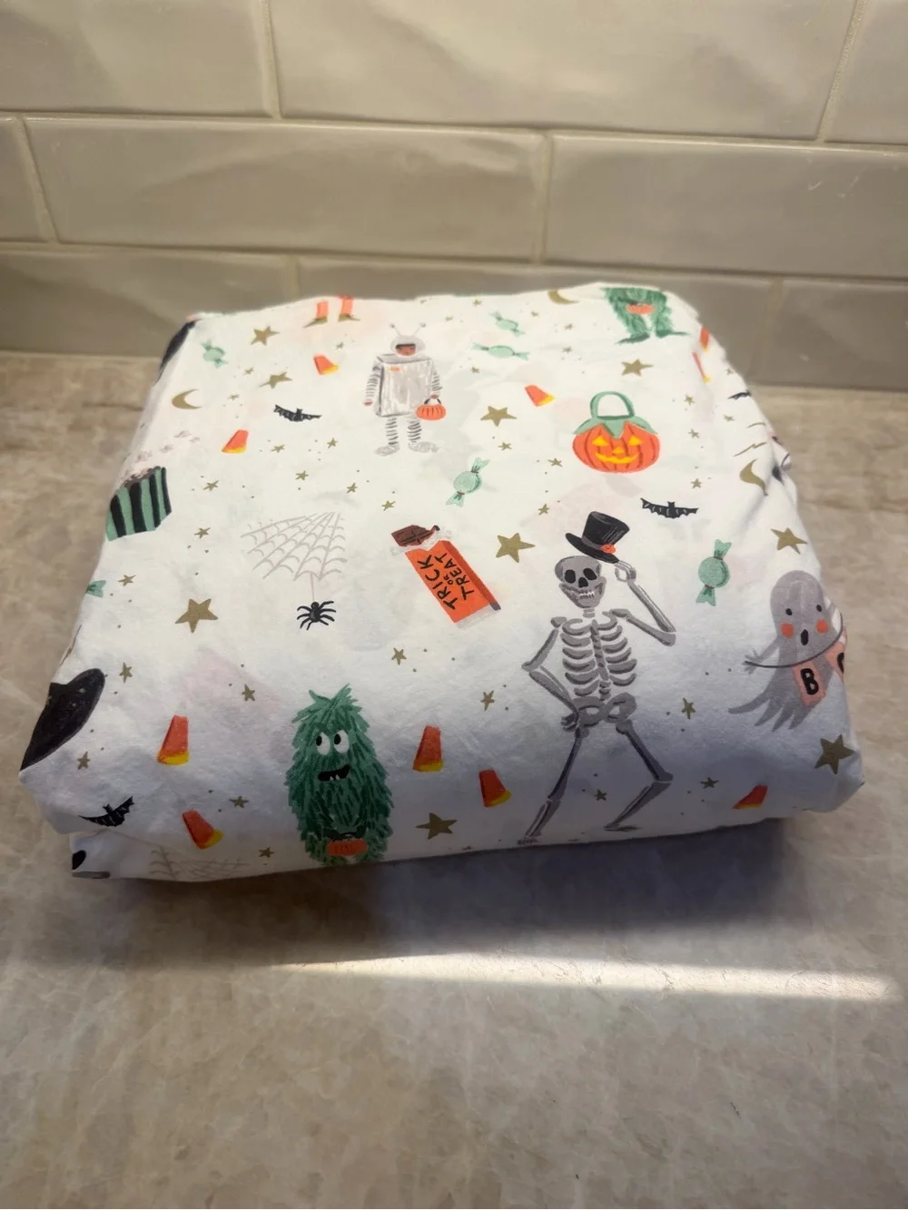 Rifle Paper Co. Halloween Glow-in-the-Dark Sheet Set - Twin